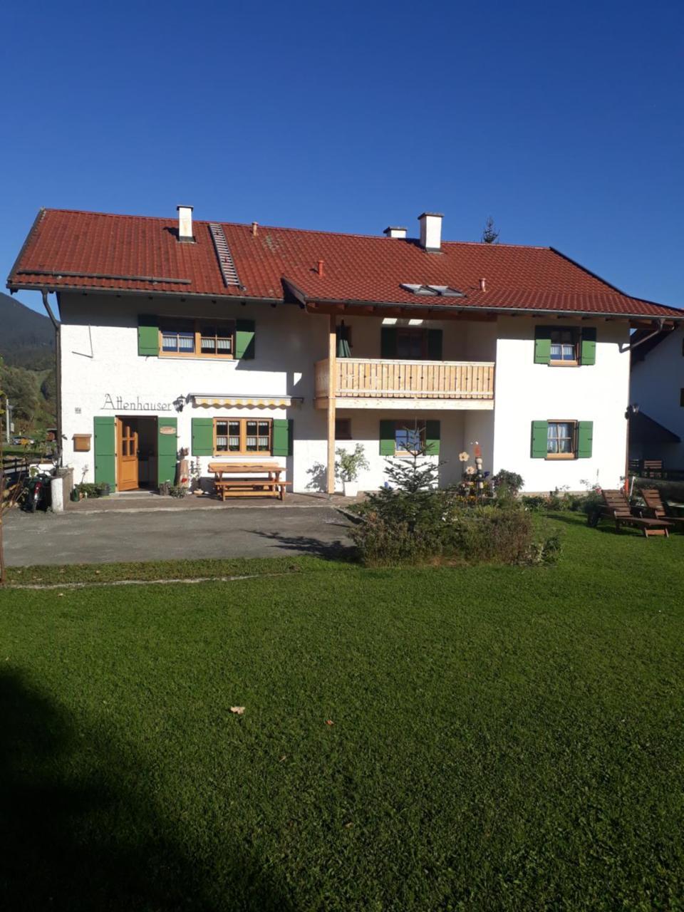 Gästehaus Attenhauser Unterammergau Exterior foto
